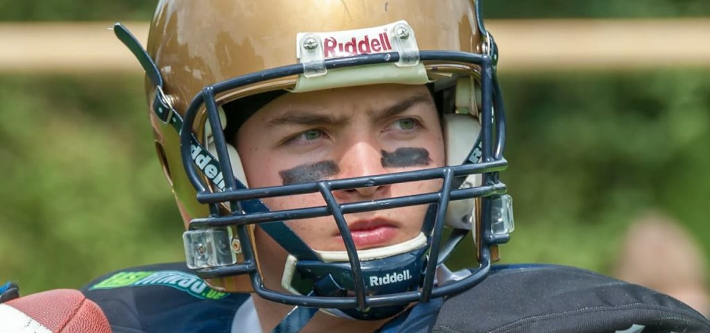 NFL spelare med svart under ögonen